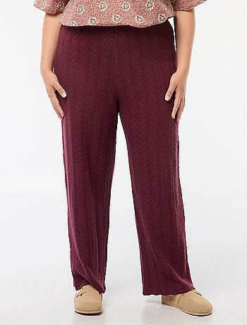 Pantalón ancho de punto calado
