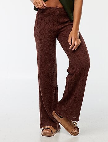 Pantalón ancho de punto de croché