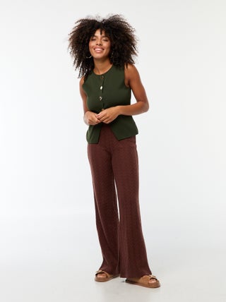 Pantalón ancho de punto de croché
