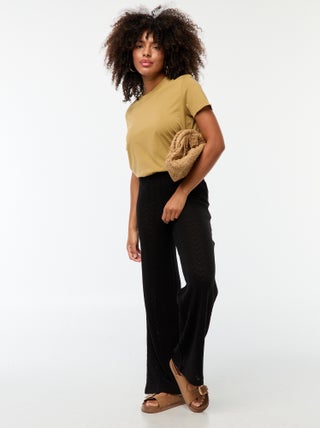Pantalón ancho de punto de croché