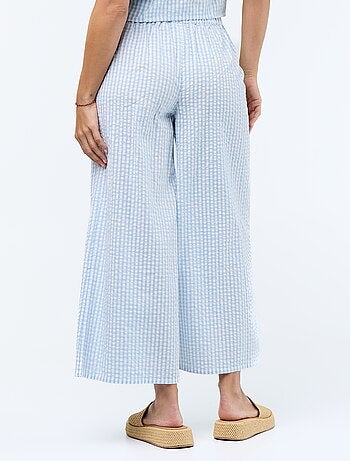 Pantalón ancho de punto gofrado