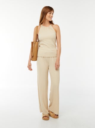Pantalón ancho de punto gofrado
