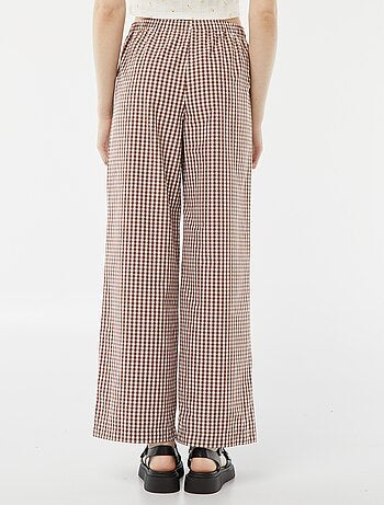 Pantalón ancho de punto gofrado