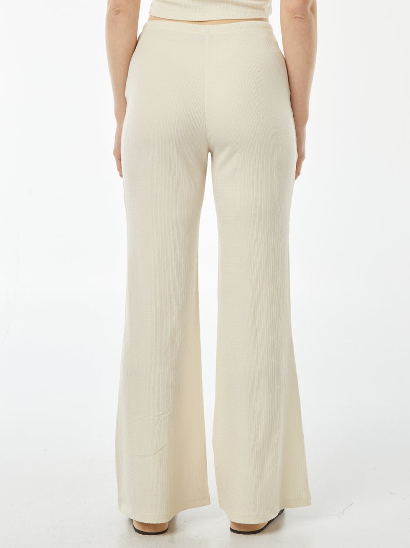 Pantalón ancho de punto ligero gofrado beige - Kiabi
