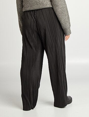 Pantalón ancho de punto trenzado 'Vero Moda Curve'