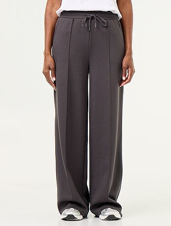 Pantalón ancho de tacto suave