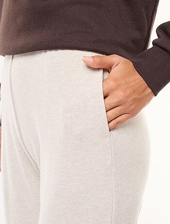 Pantalones anchos de tejido de canalé