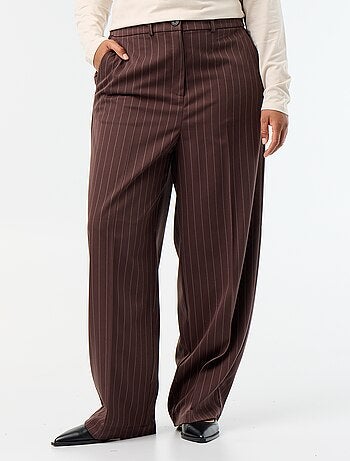 Pantalón ancho de tejido fluido