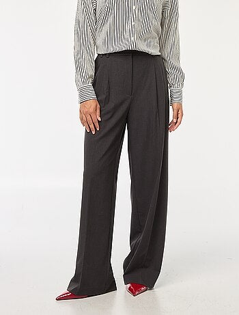 Pantalón ancho de tiro alto con 5 bolsillos