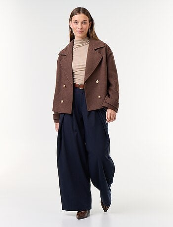 Pantalón ancho de tiro alto con pinzas