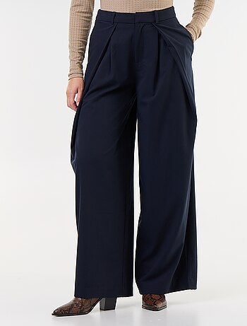 Pantalón ancho de tiro alto con pinzas