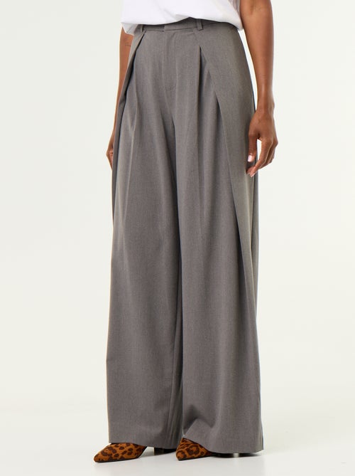 Pantalón ancho de tiro alto con pinzas - Kiabi Pantalón ancho de tiro alto con pinzas - Kiabi