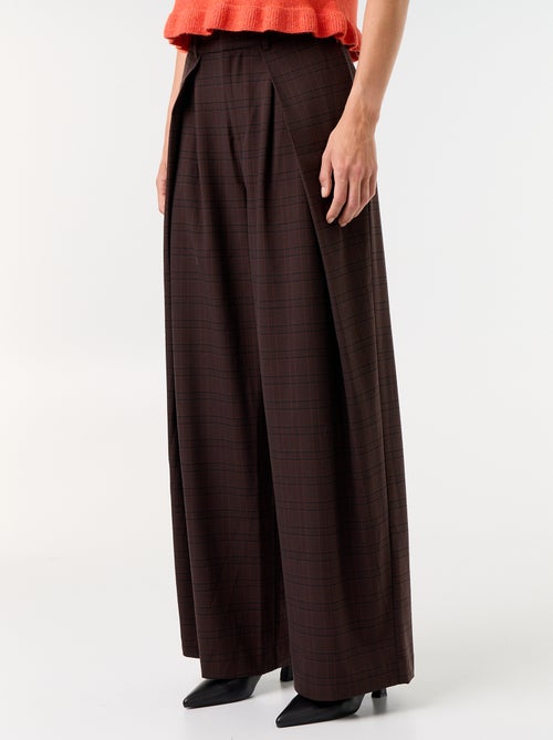 Pantalón ancho de tiro alto con pinzas - Kiabi