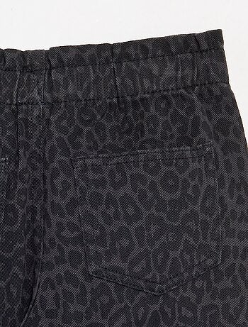 Pantalón ancho de vaquero