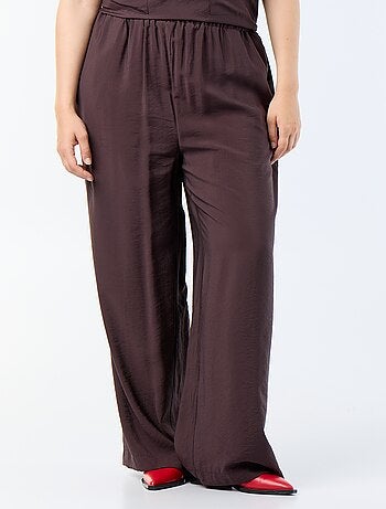 Pantalón ancho de viscosa fluida