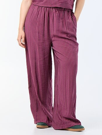 Pantalón ancho de viscosa fluida