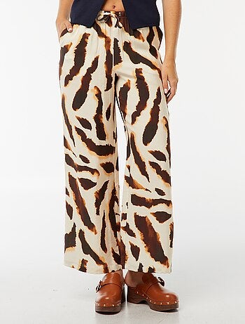 Pantalón ancho estampado moteado
