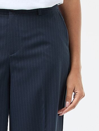 Pantalón ancho fluido liso