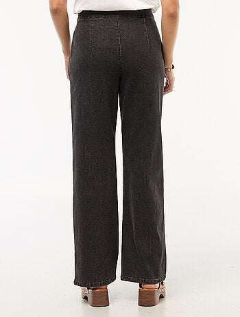 Pantalón ancho 'JDY' con botones decorativos en la cintura