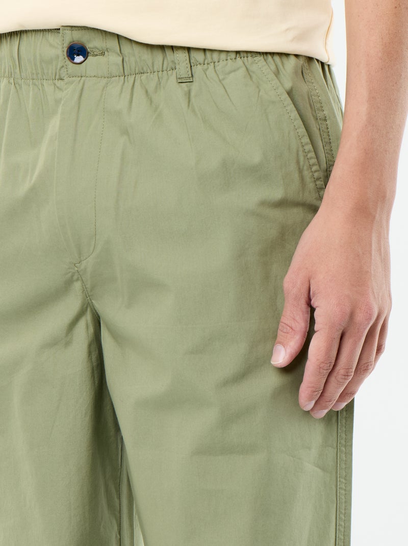 Pantalón ancho liso de popelín Verde - Kiabi