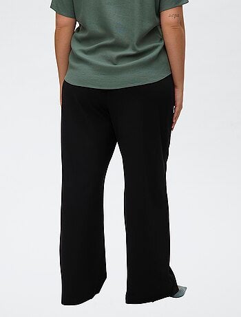 Pantalón ancho liso