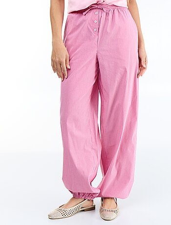 Pantalón ancho rayado corte globo