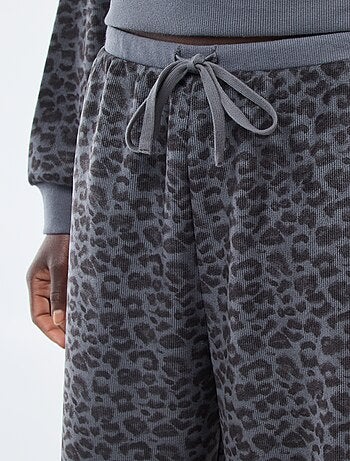 Pantalón ancho suave con estampado de leopardo