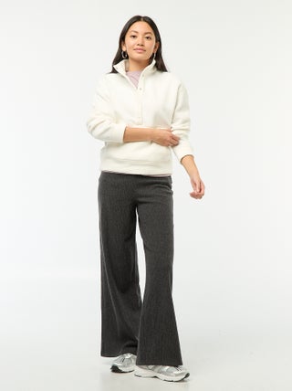 Pantalón ancho suave liso