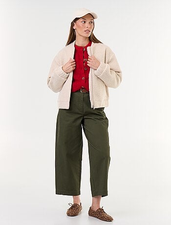 Pantalón ancho tipo barrel