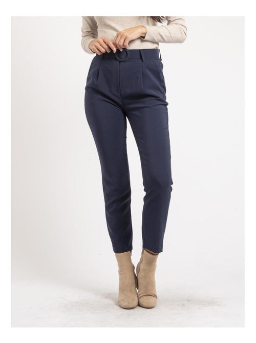 Pantalón avec ceinture EMILIAN - Kiabi Pantalón avec ceinture EMILIAN - Kiabi