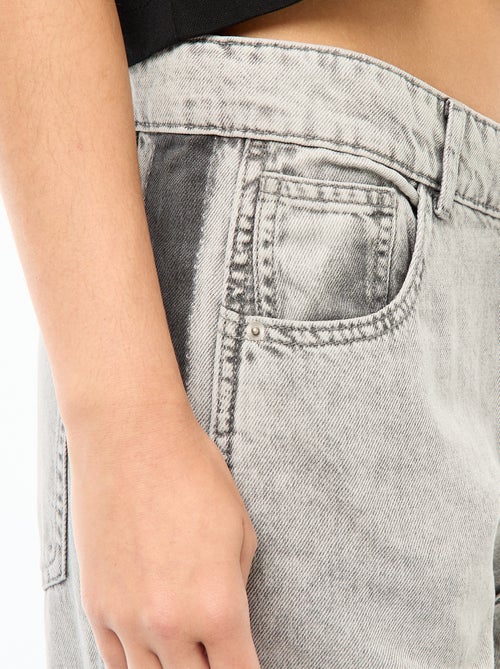 Pantalón baggy a contraste - Kiabi