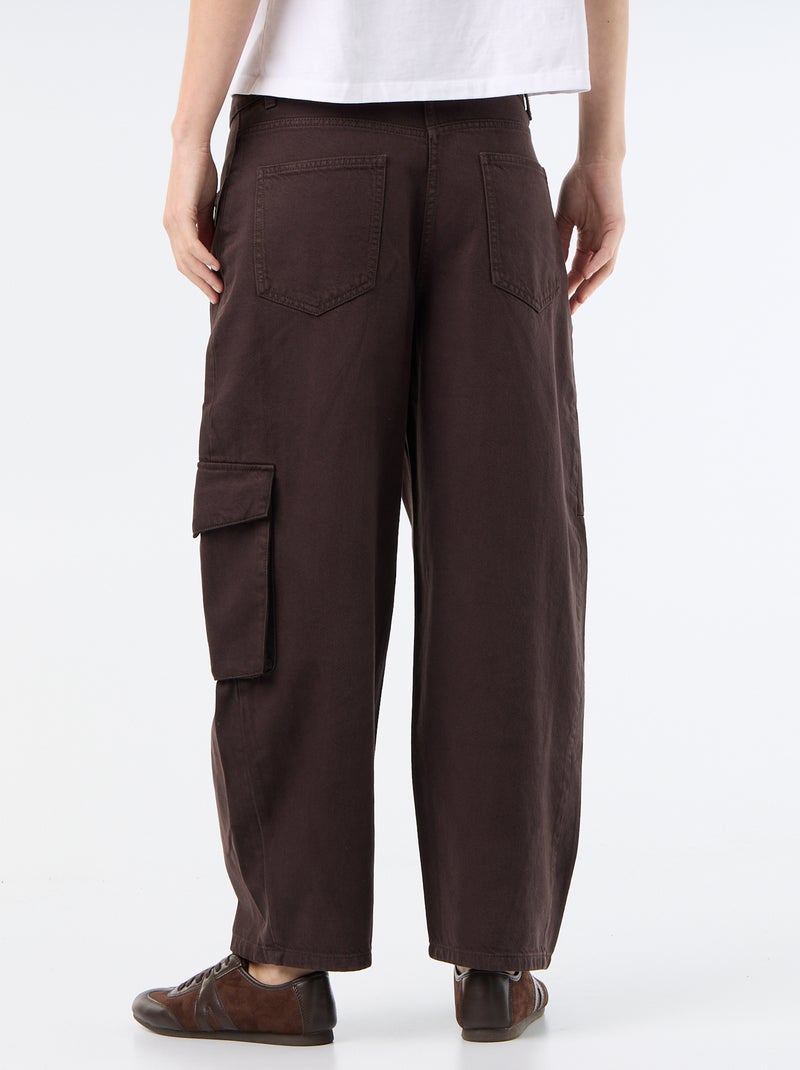 Pantalón balloon con bolsillo de solapa Marron - Kiabi