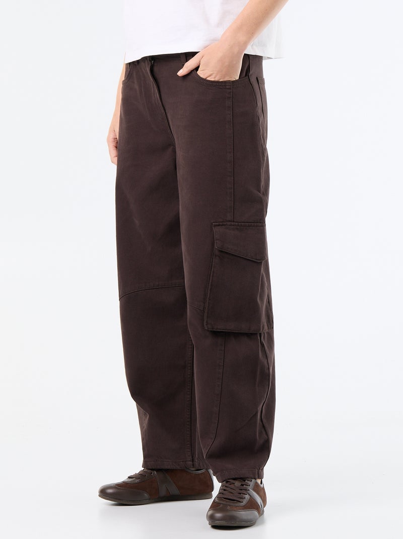 Pantalón balloon con bolsillo de solapa Marron - Kiabi