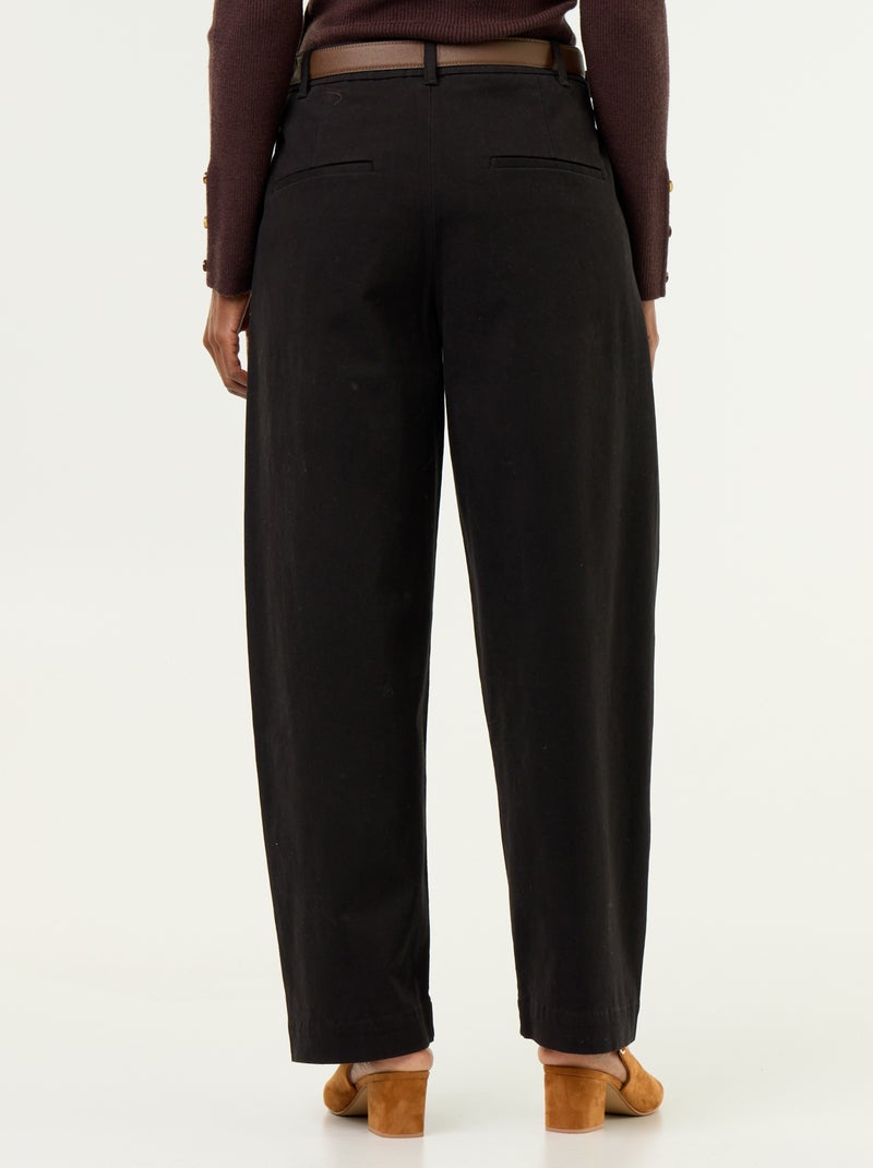 Pantalón barrel ancho + cinturón de polipiel Negro - Kiabi