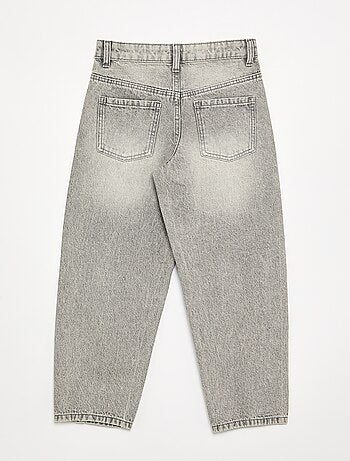 Pantalón barrel con tachuelas fantasía
