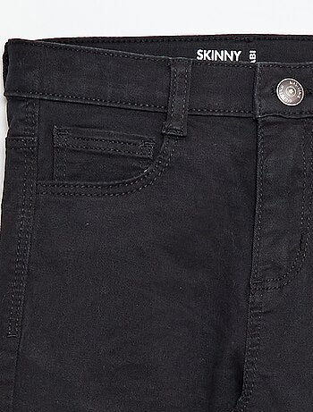 Pantalón básico skinny