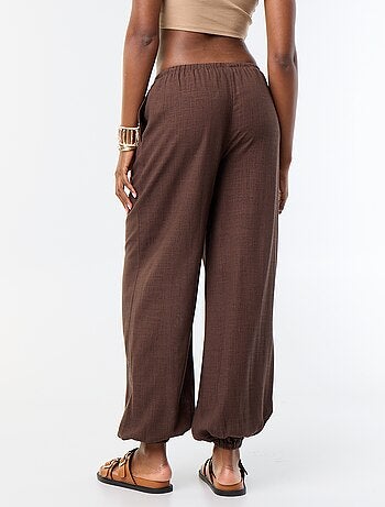 Pantalón bombacho liso con 2 bolsillos