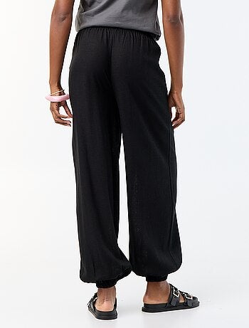 Pantalón bombacho liso con 2 bolsillos