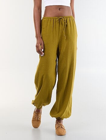 Pantalón bombacho liso con 2 bolsillos