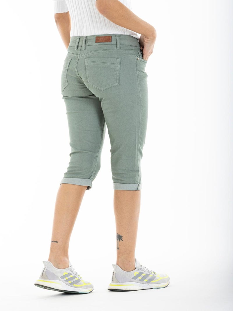 Pantalón capri de gabardina stretch POEMY  'Rica Lewis' Verde claro - Kiabi