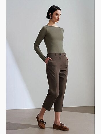 Pantalón capri de mujer de tiro alto con cinturón dilvin