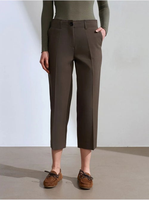 Pantalón capri de mujer de tiro alto con cinturón dilvin - Kiabi Pantalón capri de mujer de tiro alto con cinturón dilvin - Kiabi