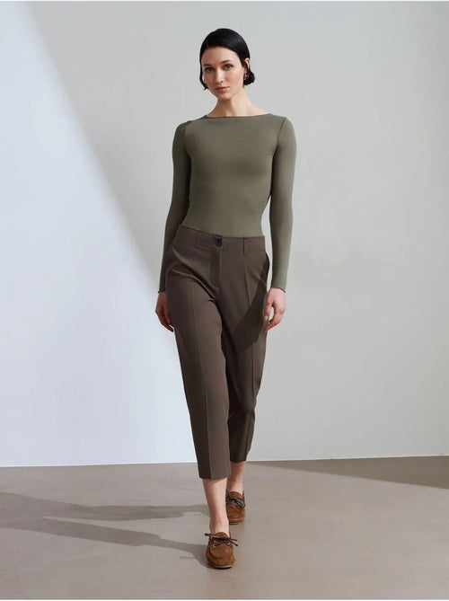 Pantalón capri de mujer de tiro alto con cinturón dilvin - Kiabi Pantalón capri de mujer de tiro alto con cinturón dilvin - Kiabi