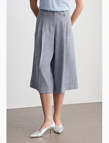 Pantalón capri de tiro alto con pinzas y pernera ancha dilvin