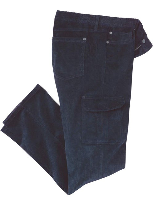 Pantalón cargo confort de pana con cinturilla elástica y bolsillos cargo - Kiabi Pantalón cargo confort de pana con cinturilla elástica y bolsillos cargo - Kiabi