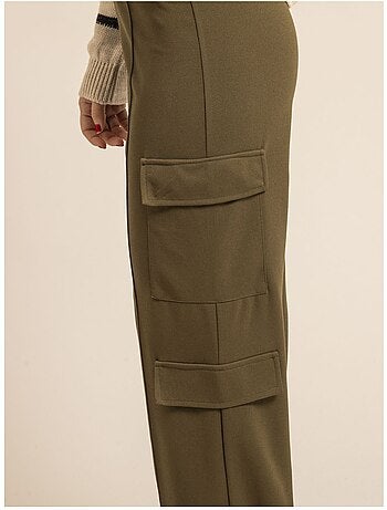 Pantalón cargo EMENZA
