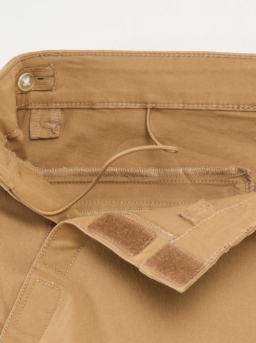 Pantalón chino - colección fácil de poner - Kiabi