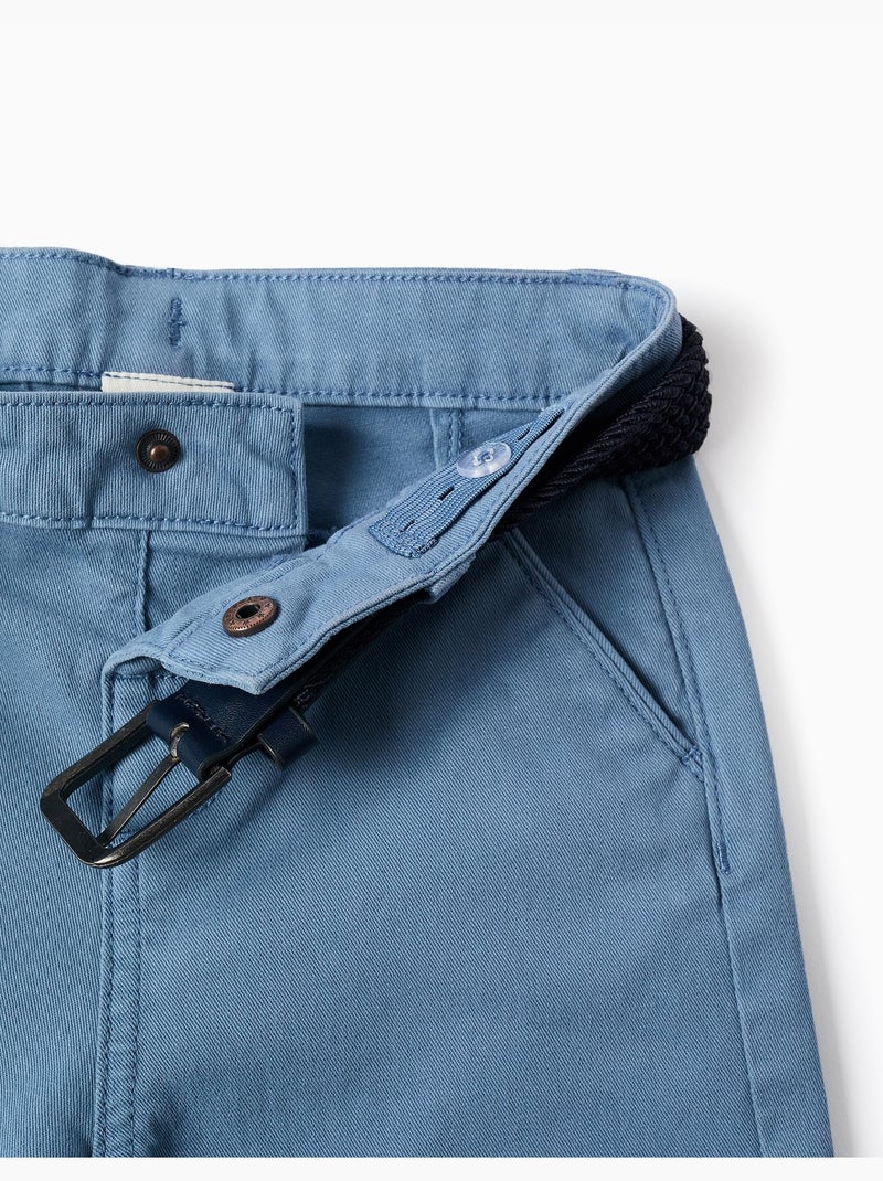 Pantalón chino ajustado de sarga con cinturón Azul Azul - Kiabi