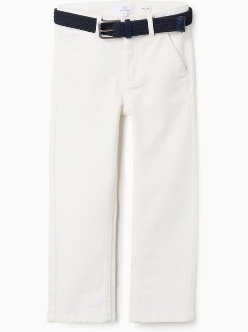 Pantalón chino ajustado de sarga con cinturón - Kiabi