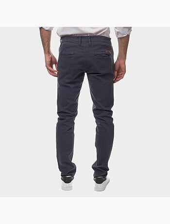 pantalón chino